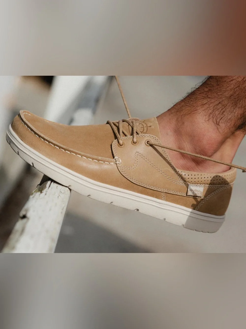 Lem’s Men's Mariner Leather Boat Shoe - size 9.5 - Oat color